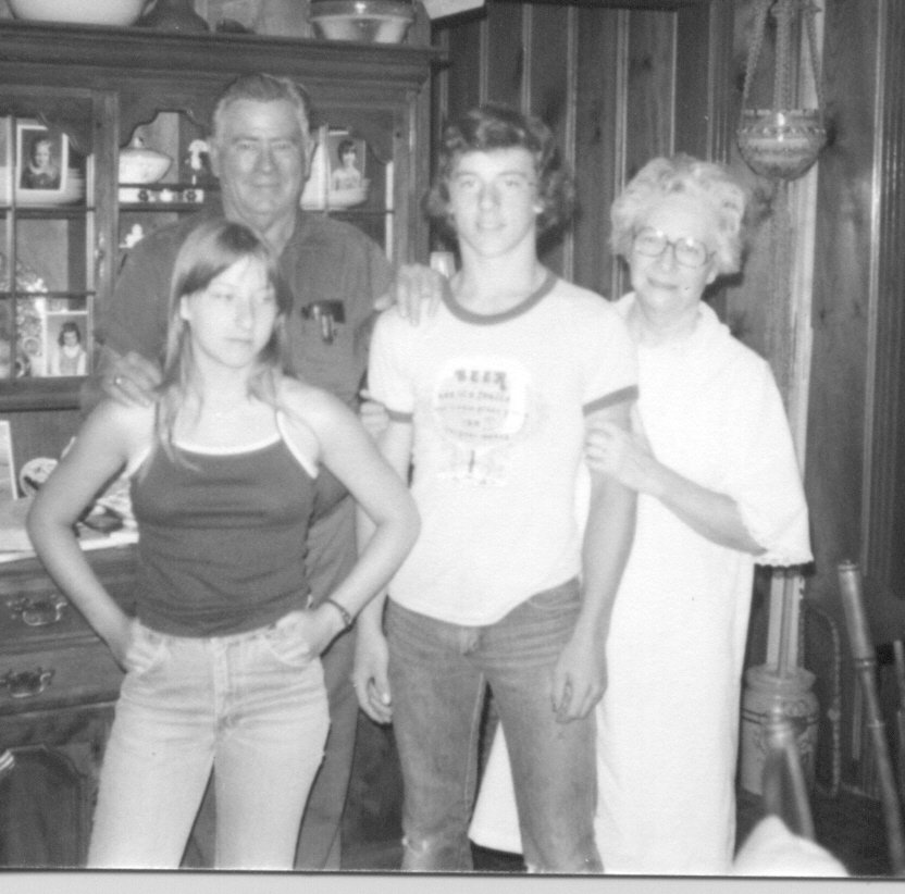Van and Ethel Mae WALKER