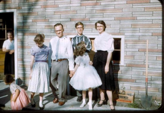 Old Turek Family Slides - 100.jpg