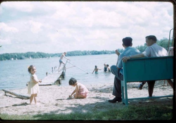 Old Turek Family Slides - 004.jpg