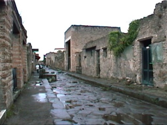 Pompeii Italy 2000 - 051.jpg