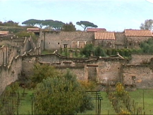 Pompeii Italy 2000 - 069.jpg